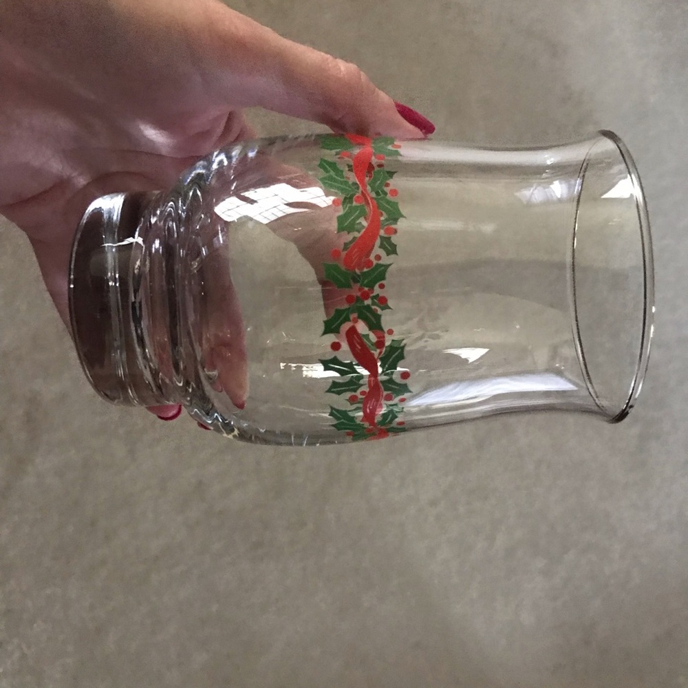 Vintage Arbys gold rimmed glasswear - Picture 5 of 6